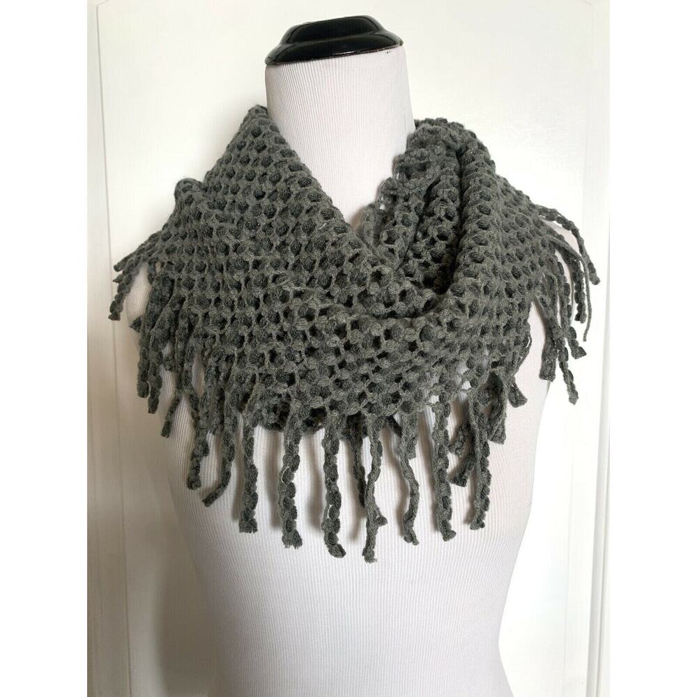 Los Angeles Boutique Chunky Open Knit Sweater Infinity Scarf Cowl Tube Neck NEW